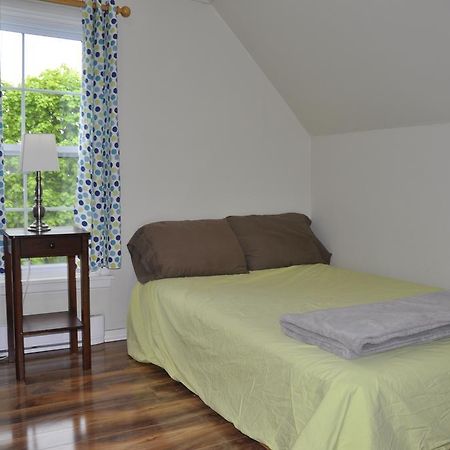 Moncton Suites - Downtown 81 Maple Esterno foto
